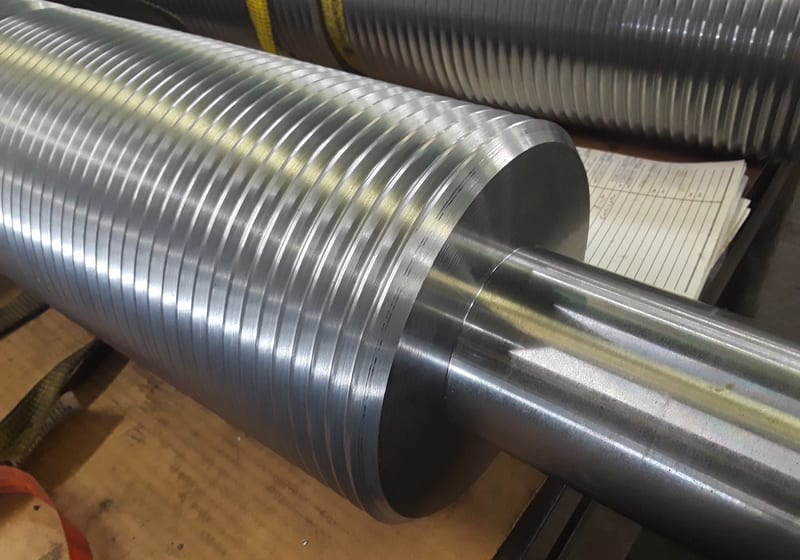 Close-up shaft end with knurling/threads — A&K Machine & Fabrication, Jacksonville FL